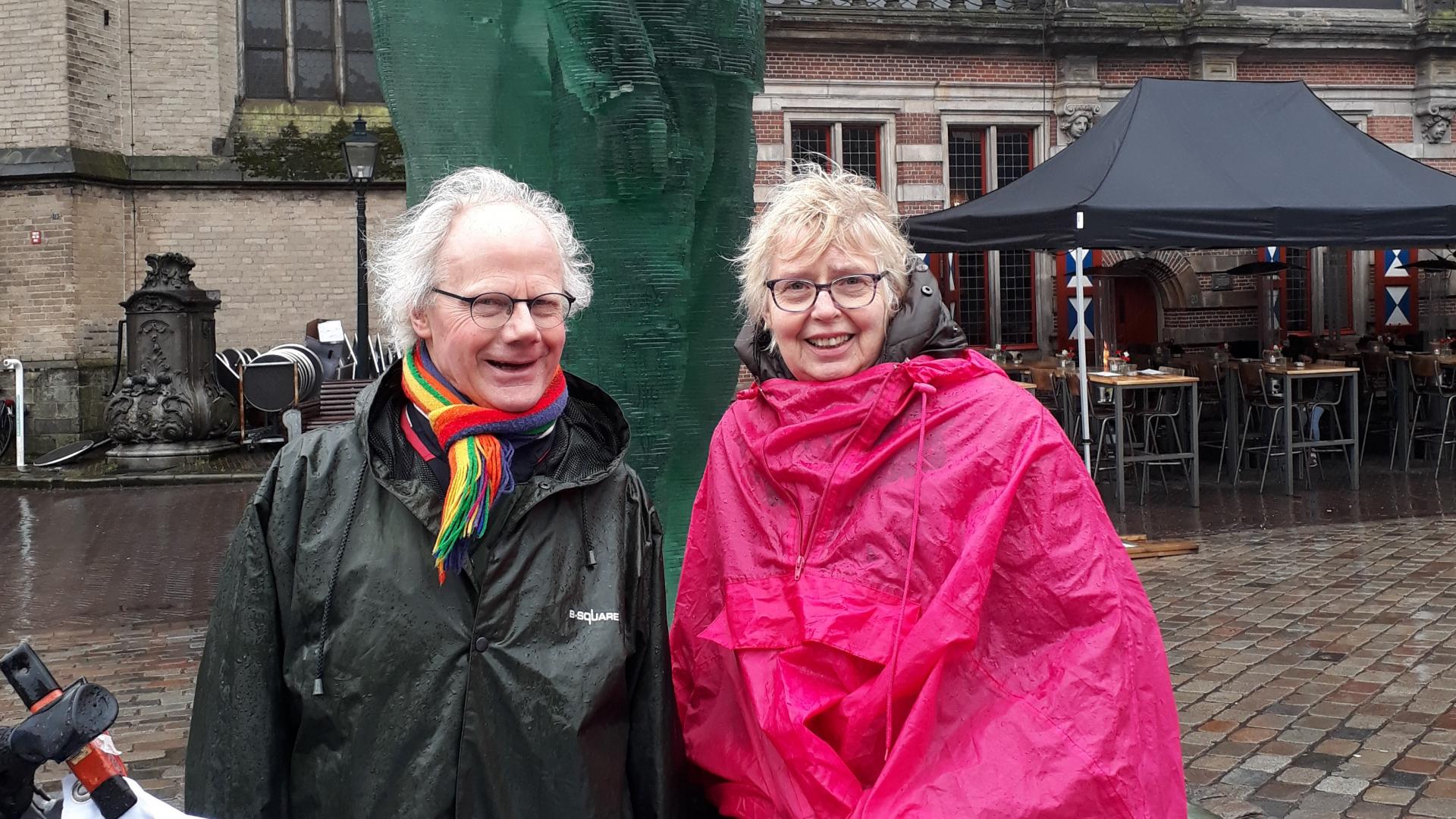 Jan en Gery Woltinge bij de demonstratie